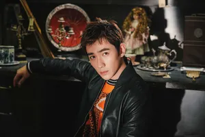 朱一龙复古风帅气写真图片_5
