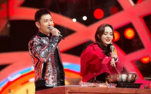 黄晓明湖南卫视小年夜春晚高清帅气图片_3