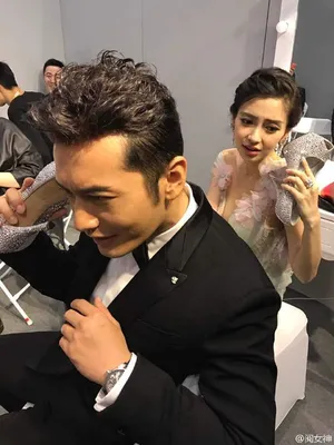 黄晓明angelababy夫妇出席活动狂秀恩爱好有爱_7