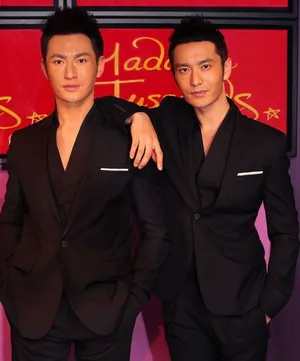 黄晓明进驻香港蜡像馆成首位内地男演员_3