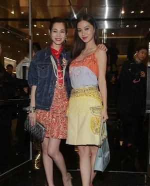 Angelababy现身时装活动大赞黄晓明人品_4