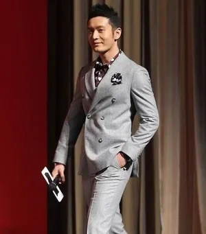 邓超黄晓明佟大为三帅争宠_4