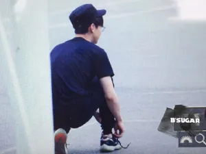 旋风少女温暖的初原师兄白敬亭上班图下班图探班图汇总（2）_32