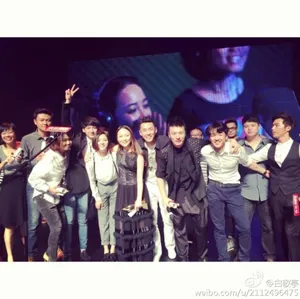 白敬亭微博更新照白敬亭生活照白敬亭自拍照整理