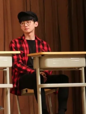 白敬亭中国传媒大学见面会洋溢着大学生快乐天性_7