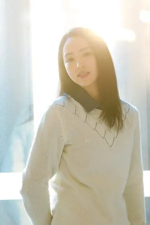 董璇午后阳光唯美清新性感写真图片_5