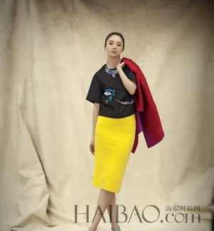 董璇时尚写真图片曝光黑色长发更具女人味_7