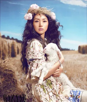 董璇杂志大片曝光唯美浪漫梦幻动人_5