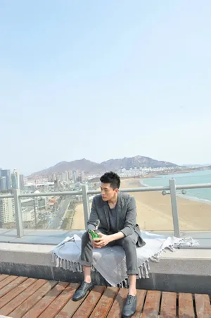 孙艺洲海边清凉写真图片_2