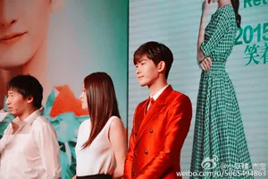 既然青春留不住北京发布会张翰陈乔恩图片_2