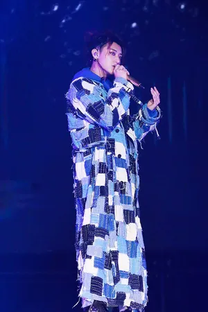黄子韬演唱会帅气高清图片_3