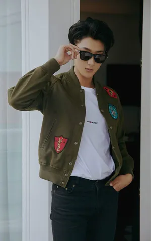 黄子韬清爽帅气时尚写真图片_7