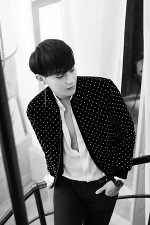 黄子韬摩登复古杂志写真图片_4
