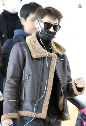 2014年11月EXO帅气亮相机场写真日本返韩黄子韬图片写真_8