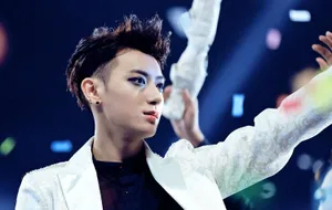 2014年12月MAMA颁奖典礼EXO现场大放异彩黄子韬图片_4