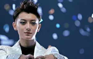2014年12月MAMA颁奖典礼EXO现场大放异彩黄子韬图片_36