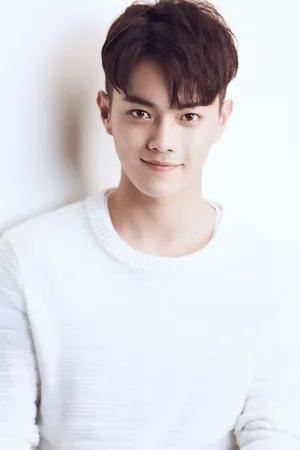 许凯帅气图片_4