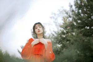 郑合惠子甜美初夏写真图片