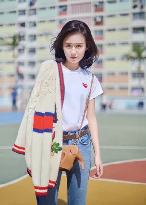 郑合惠子户外休闲小清新写真图片_1