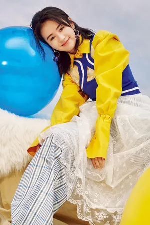 郑合惠子甜美可爱时尚写真图片_4