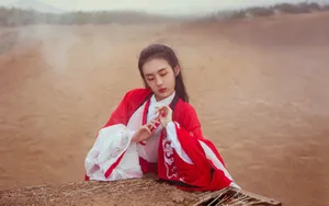郑合惠子美艳图片_2