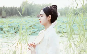 郑合惠子唯美古装写真图片_2