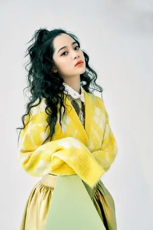欧阳娜娜时尚杂志封面写真图片_3