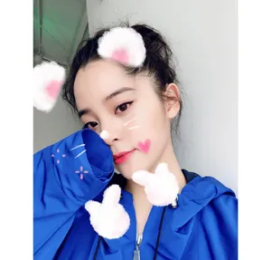 欧阳娜娜可爱甜美自拍照图片_2