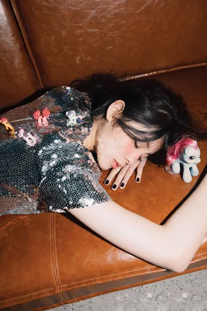 欧阳娜娜甜美少女风个性写真图片_5