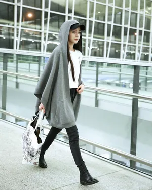 欧阳娜娜机场私服性感写真图片_3