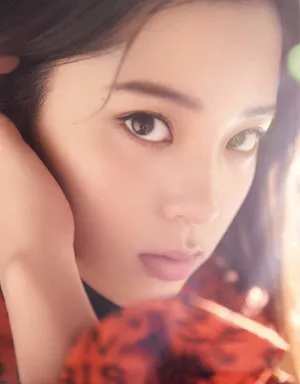 欧阳娜娜两姐妹时尚封面写真大片高清图片_2