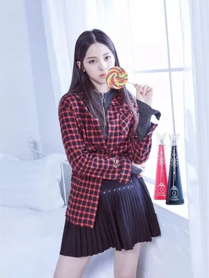 欧阳娜娜最新杂志写真图片：青春活力_5