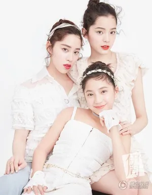 欧阳娜娜姐妹三人写真演绎青春逆天美_6