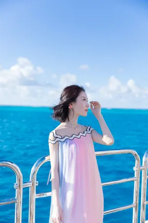 舒畅海边清凉性感写真图片_4