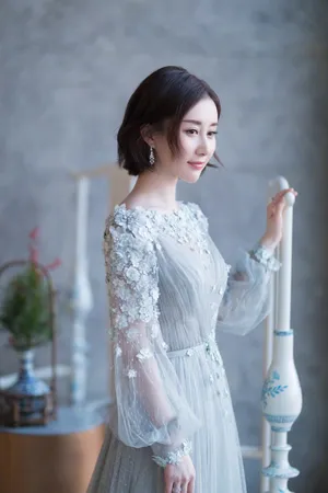 舒畅蓝纱裙娴雅温婉写真图片_2