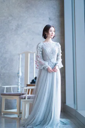 舒畅蓝纱裙娴雅温婉写真图片_3