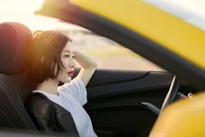 舒畅秋冬最新时尚街拍写真图片_2