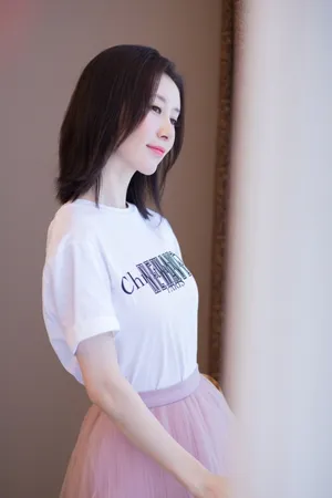 舒畅甜美清新唯美写真图片_1