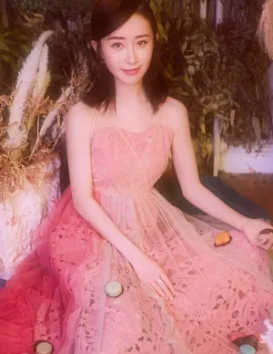舒畅唯美梦幻花房写真高清图片_1