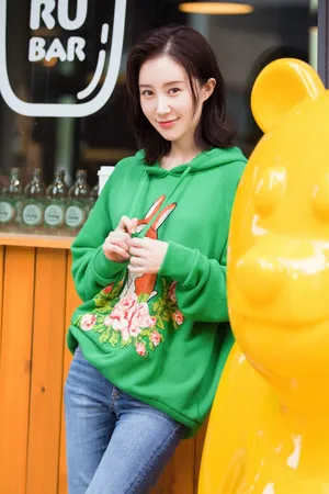 舒畅休闲青春活力美图_2