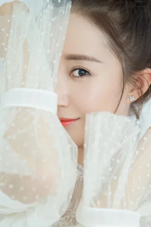 舒畅温婉甜美气质写真图片