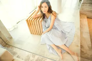 娄艺潇夏日写真图片：演绎清新女神范_8