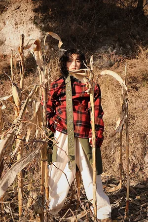 张子枫裸妆出镜胶片写真图片_2