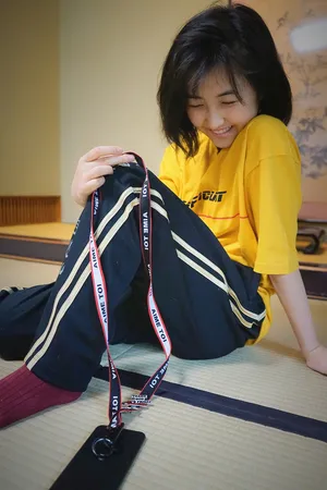 张子枫日系文艺写真图片