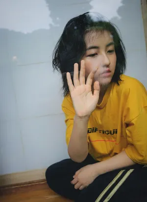 张子枫日系文艺写真图片_5