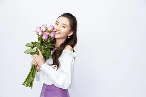 宋祖儿性感代言写真图片