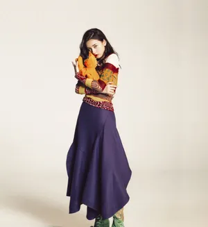 宋祖儿最新杂志写真图片：可爱飘逸_7