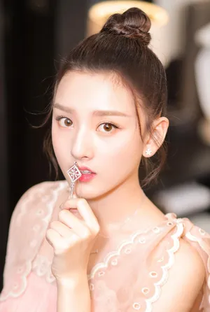 宋祖儿粉嫩甜美活动图片