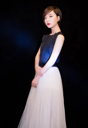 王珞丹2018电视剧品质盛典高清写真图片
