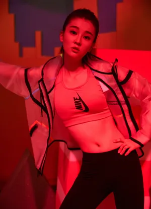 乔欣小清新青春活力运动性感写真图片_3